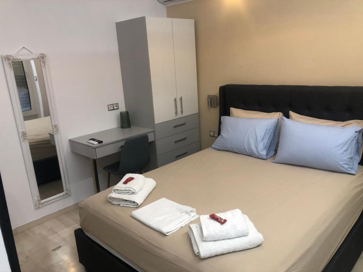 Royal Red Suite No 1, Piraeus Port 외부 사진