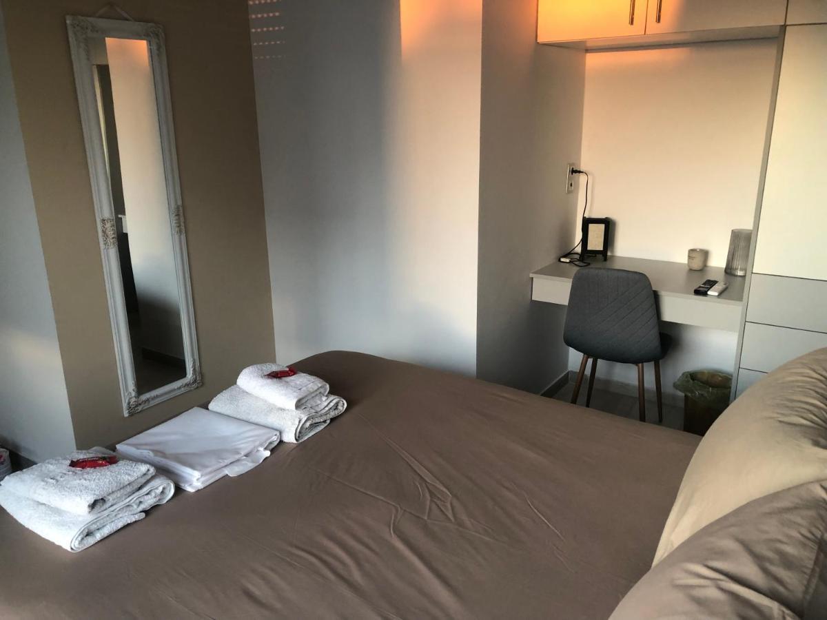 Royal Red Suite No 1, Piraeus Port 외부 사진